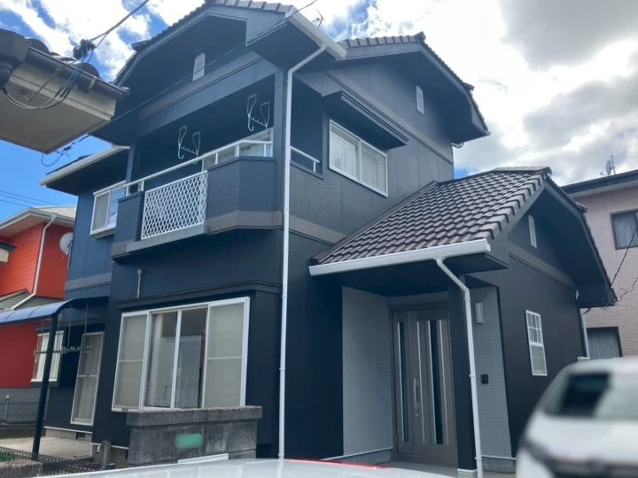 下関市O様邸　ブラック外壁×ブラウン屋根で高級感のある仕上がりになった外壁・屋根塗装工事