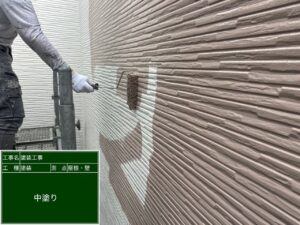 下関市安岡本町にて築１５年のボードに遮熱効果のある無機塗料を上塗りしました