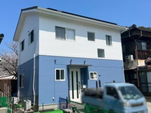 下関市 爽やかなブルーの美観を保つ高耐候な塗料を使用した外壁塗装