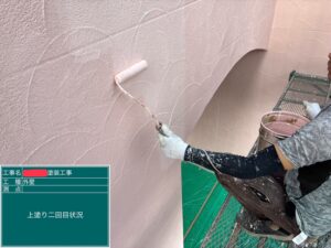 下関市清末西町で外壁の上塗り2回目（仕上げ）塗装を行いました