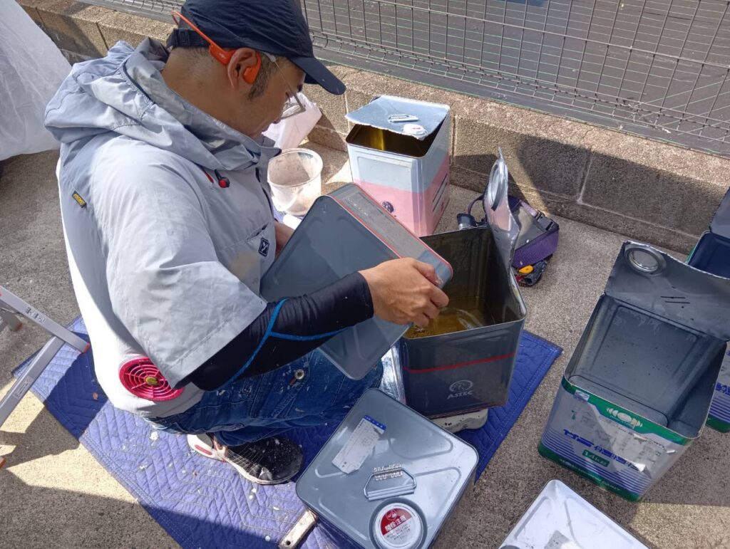 硬化剤投入