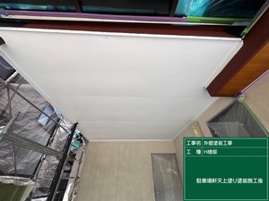 家が明るく見える？！下関市の現場で軒天塗装を行ないました！